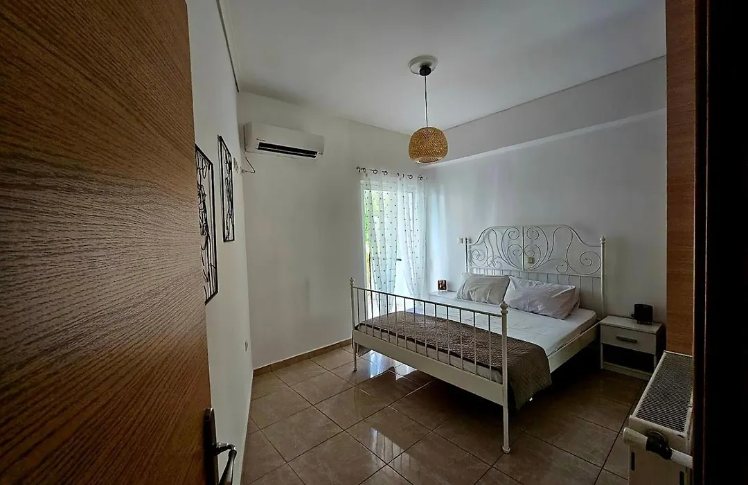 Scooby'S Spot - Bright Apt With Sunny Balcony-1